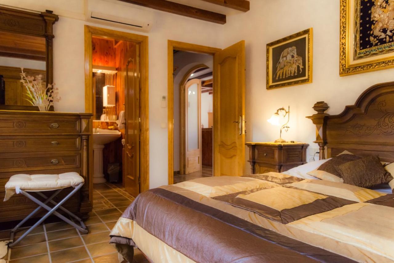 Maison d'hôtes Gallart - Turistico Rural à La Pobla de Cervoles Extérieur photo