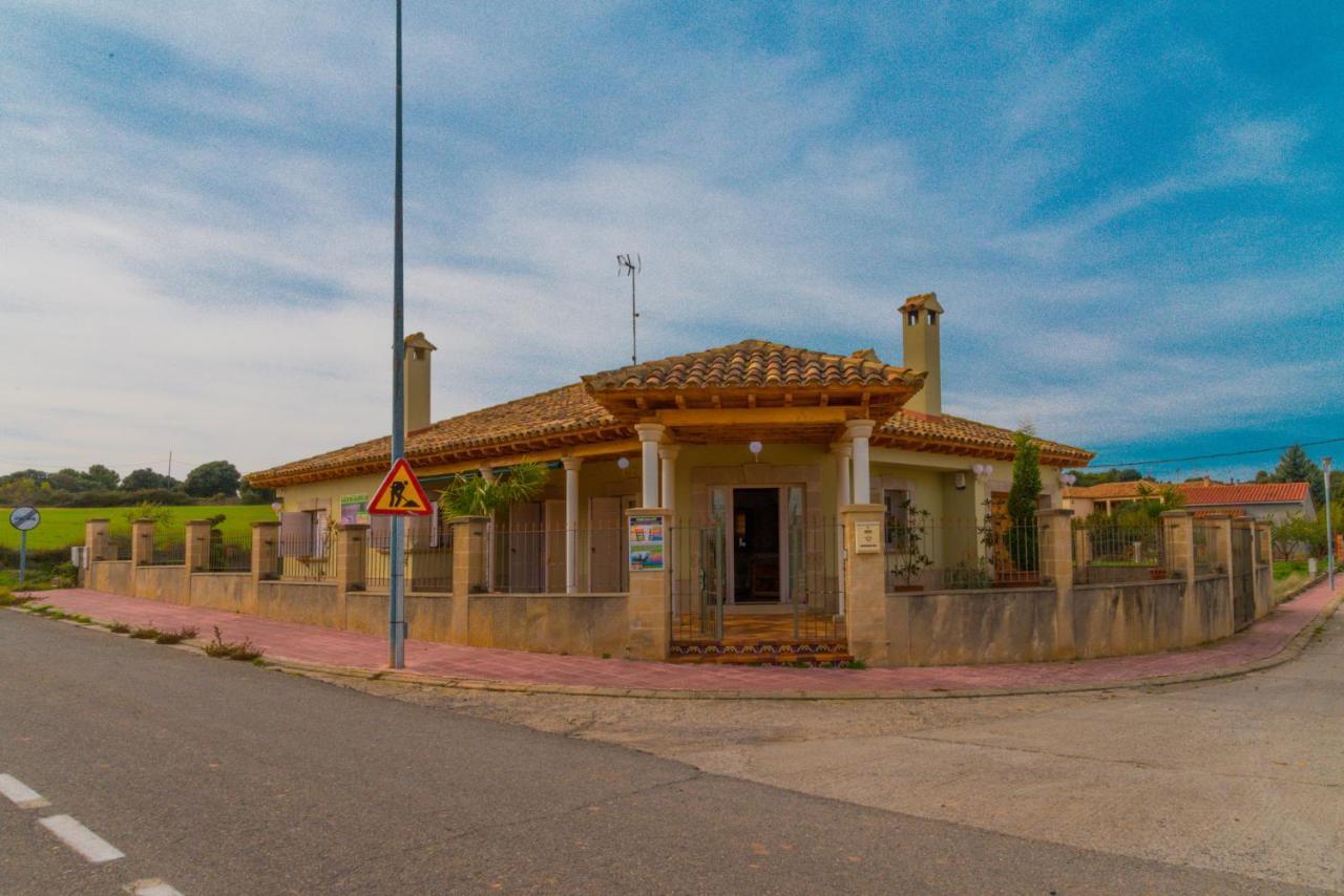 Maison d'hôtes Gallart - Turistico Rural à La Pobla de Cervoles Extérieur photo