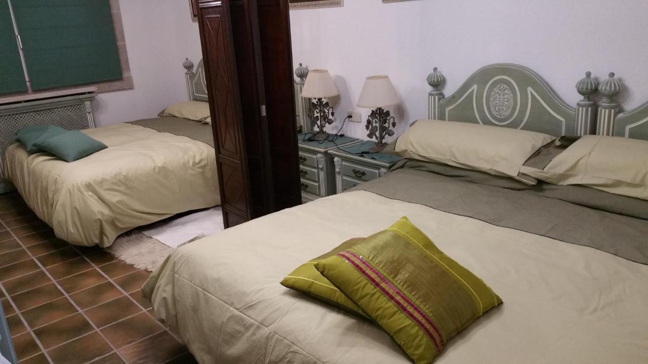 Maison d'hôtes Gallart - Turistico Rural à La Pobla de Cervoles Extérieur photo